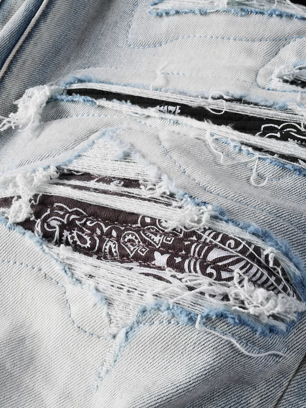 Light Washed Classic Patch Jeans