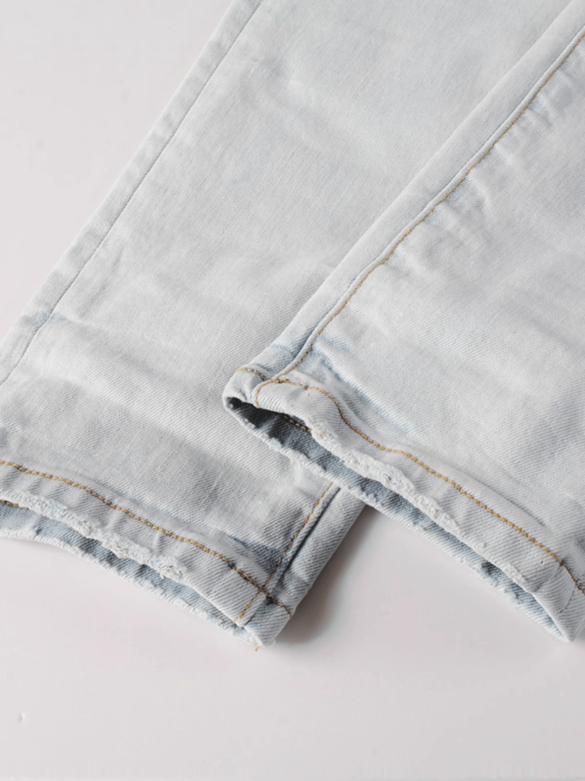 Light Classic Jeans