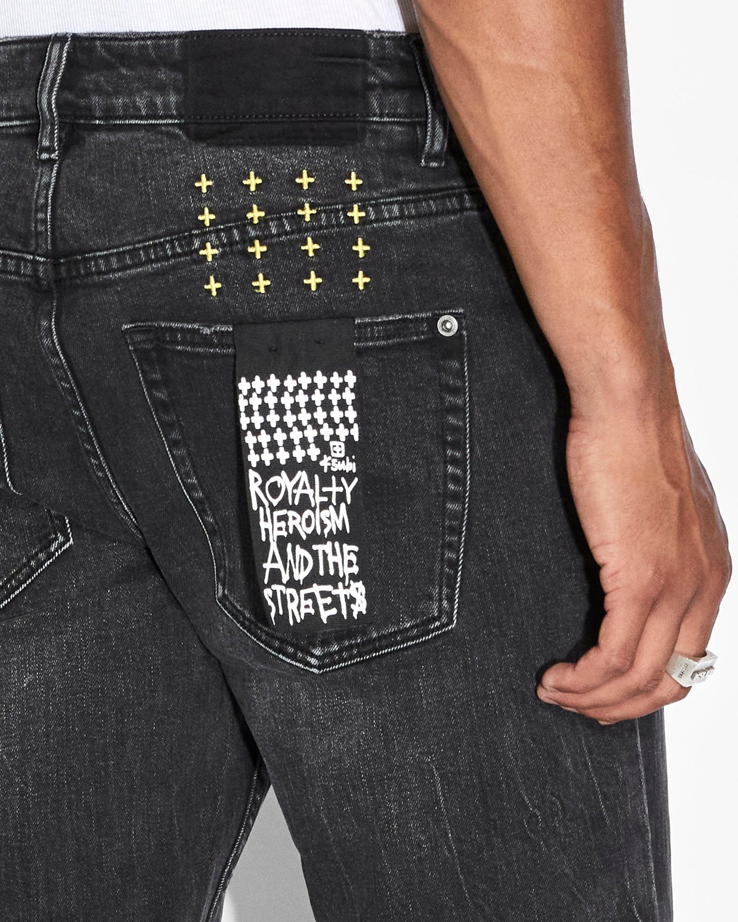 HAZLOW KNIGHT YELLOW