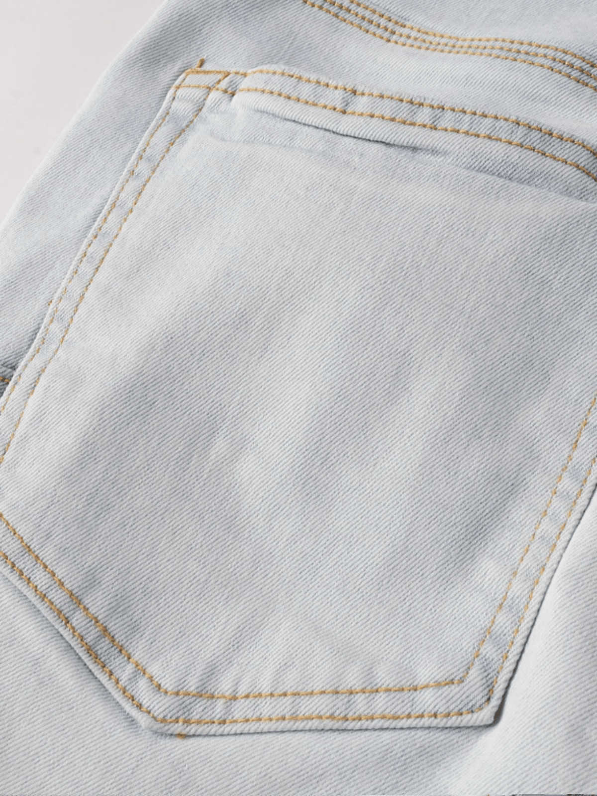 Light Classic Jeans