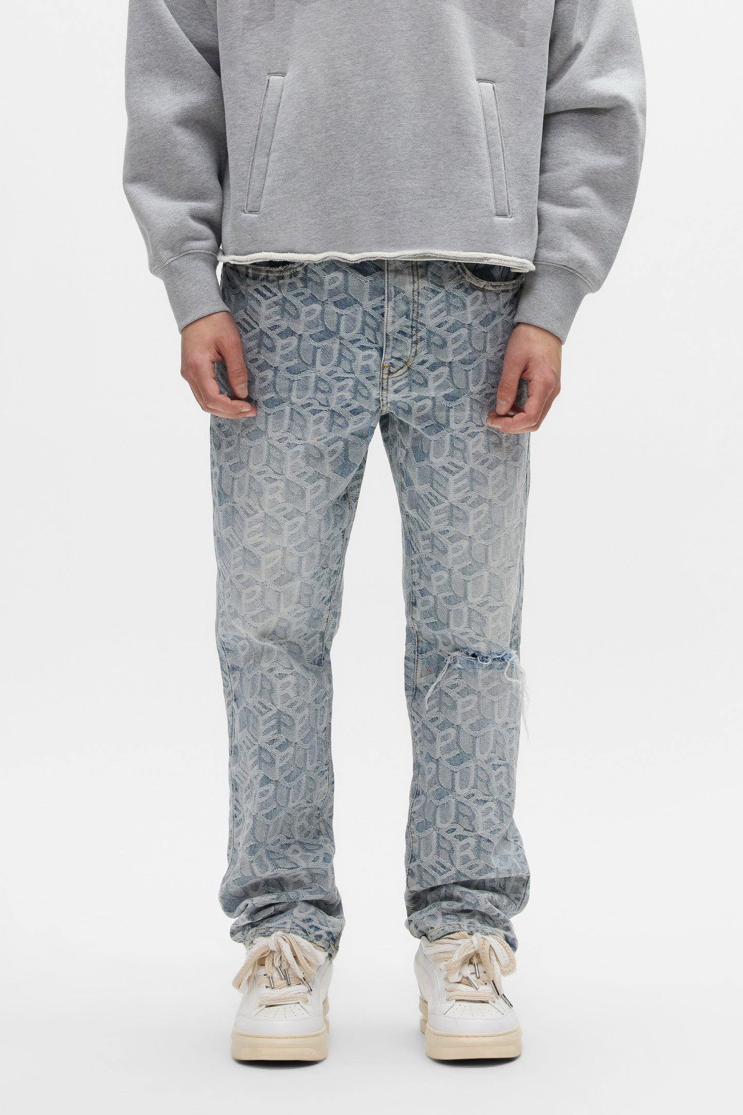 P011 Jacquard Monogram